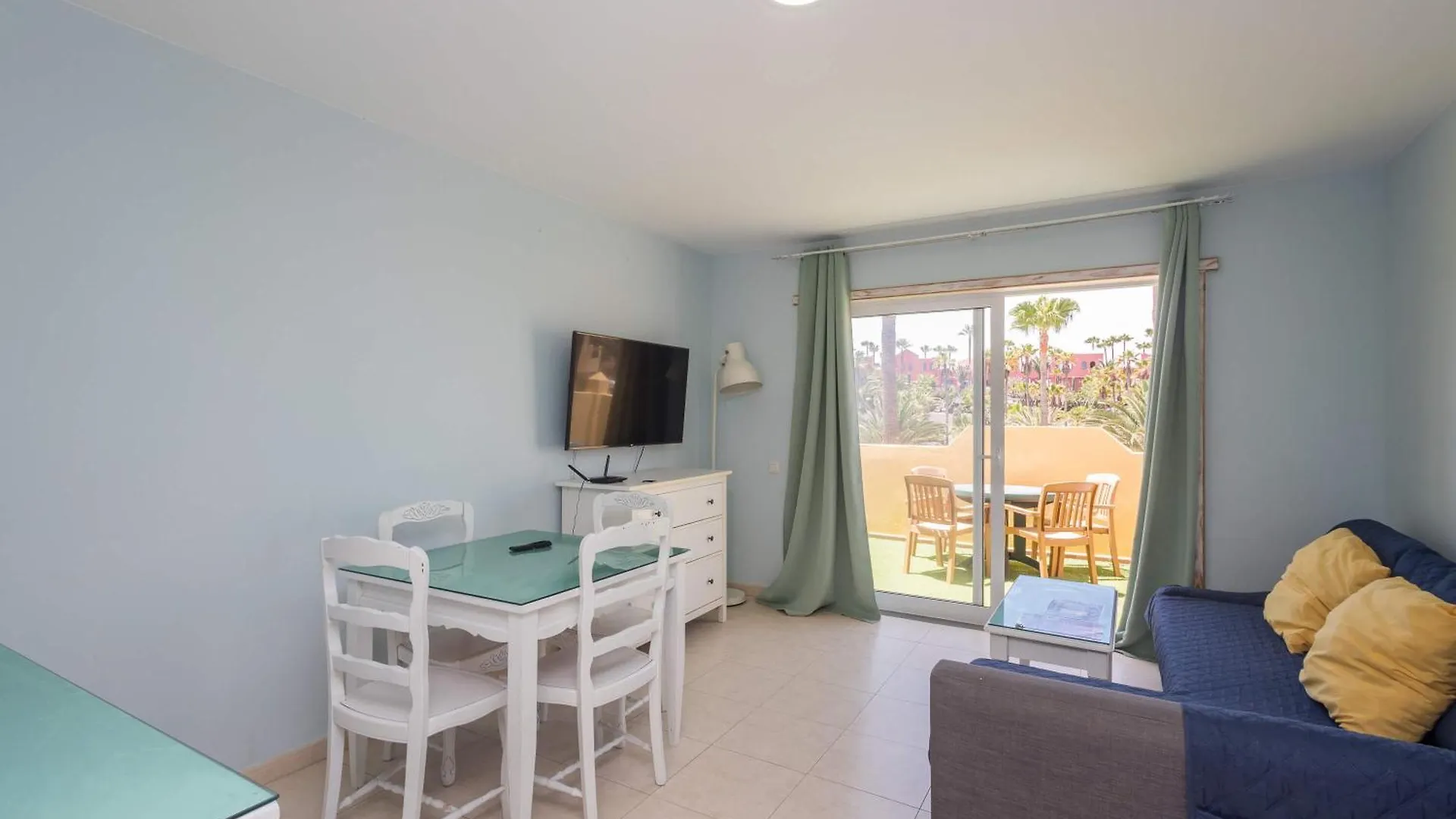 Apartamentos Oasis Royal Corralejo F313 Appartement